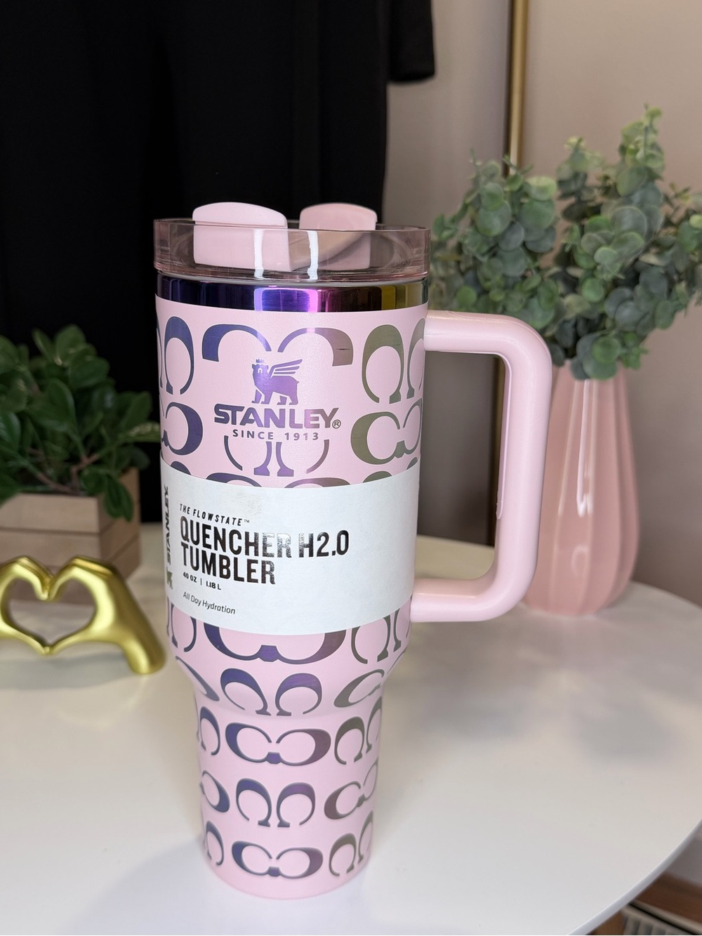 Stanley Pink Patterned Quencher H2.0 Tumbler with Handle and Clear Lid